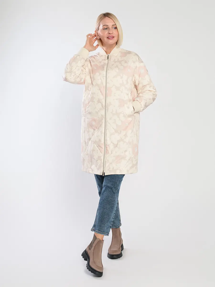 Пальто стеганое на утеплителе Dupont Sorona с цветочным принтом